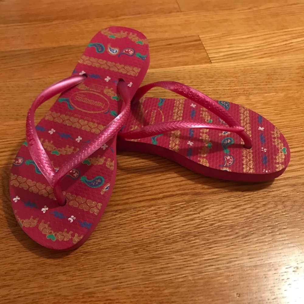 Havaianas Flip Flops / Sandals Elephants Size 1/2